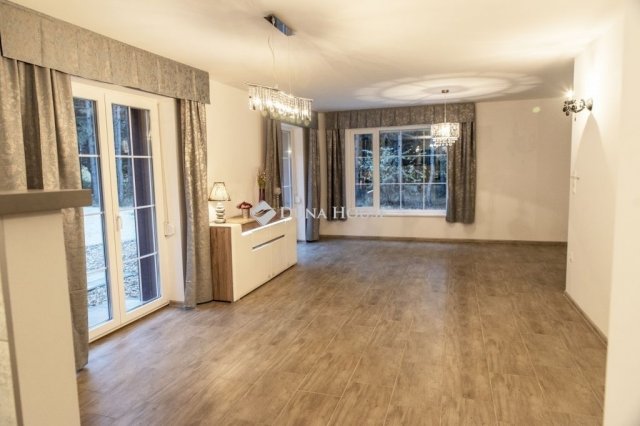 Eladó családi ház, Kecskeméten 147 M Ft, 5 szobás