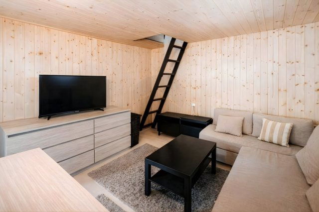 Eladó családi ház, Tatabányán 28.5 M Ft, 2 szobás