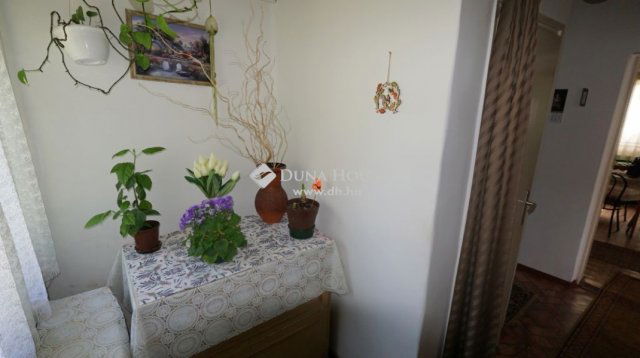 Eladó családi ház, Zalaegerszegen 44.99 M Ft, 2 szobás