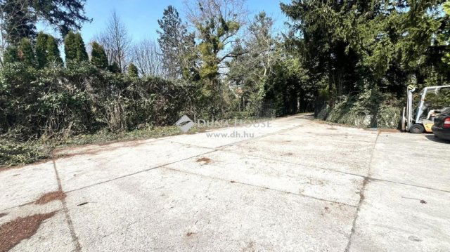 Kiadó ipari ingatlan, Szombathelyen 450 E Ft / hó