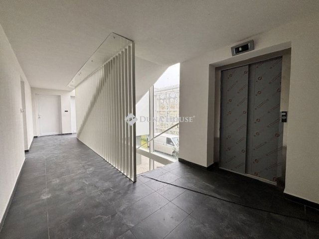 Eladó téglalakás, Zamárdiban 84.027 M Ft, 2 szobás