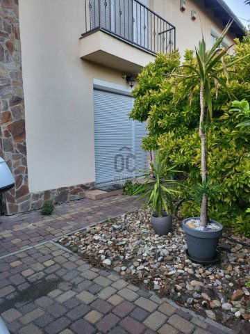 Eladó ikerház, Budaörsön 199 M Ft, 5 szobás