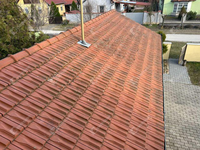 Eladó családi ház, Pilisen 69.9 M Ft, 2 szobás