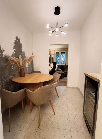 Eladó panellakás, Debrecenben, Vezér utcában 89 M Ft, 3 szobás