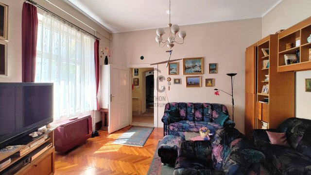 Eladó téglalakás, Pécsett 74.9 M Ft, 2 szobás