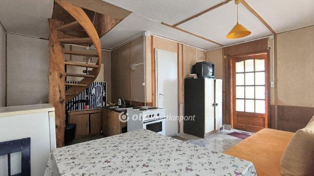 Eladó nyaraló, Csongrádon 20 M Ft, 1+3 szobás