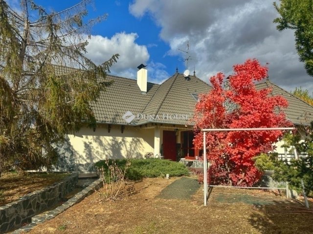 Eladó családi ház, Kecskeméten 165 M Ft, 5 szobás
