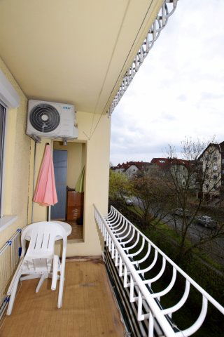 Kiadó panellakás, albérlet, Debrecenben 155 E Ft / hó, 1 szobás