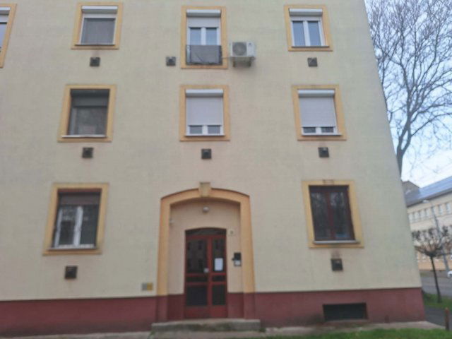 Eladó téglalakás, Miskolcon 31.9 M Ft, 2 szobás