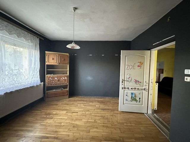 Eladó családi ház, Keszthelyen 59.99 M Ft, 2+1 szobás