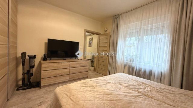 Eladó ikerház, Budapesten, XVIII. kerületben 109 M Ft, 3 szobás