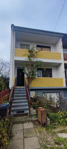 Eladó családi ház, Székesfehérvárott 68 M Ft, 2+2 szobás