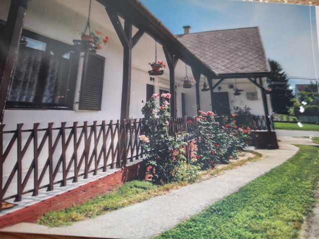 Eladó családi ház, Igalon 52.5 M Ft, 5 szobás