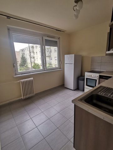Kiadó téglalakás, albérlet, Nyíregyházán 130 E Ft / hó