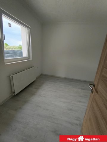 Eladó téglalakás, Örkényen 39.9 M Ft, 2 szobás