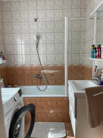 Eladó családi ház, Piliscsabán 119.9 M Ft, 4 szobás