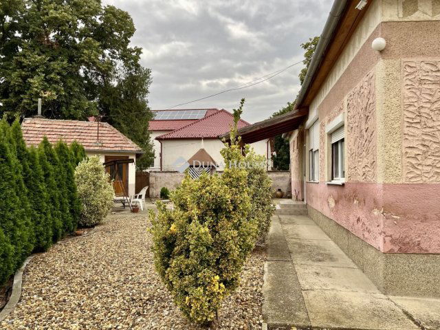 Eladó családi ház, Dunaszentgyörgyön 36.9 M Ft, 3 szobás
