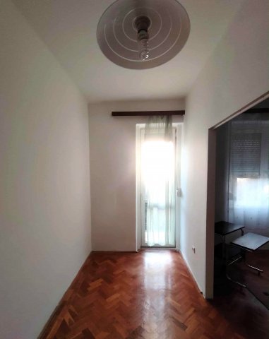 Kiadó téglalakás, albérlet, Székesfehérvárott 140 E Ft / hó