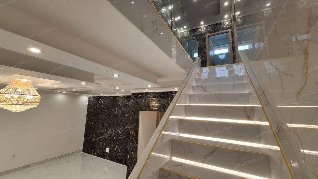 Eladó családi ház, Jászberényben 209 M Ft, 4 szobás