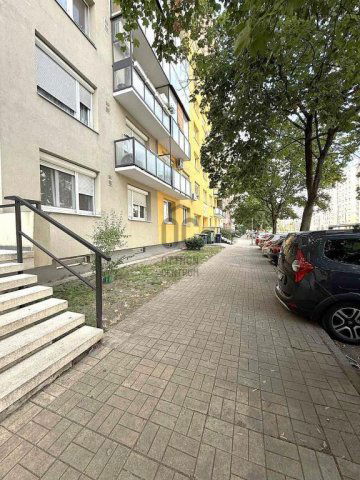 Eladó panellakás, Budapesten, XV. kerületben 57 M Ft, 2 szobás