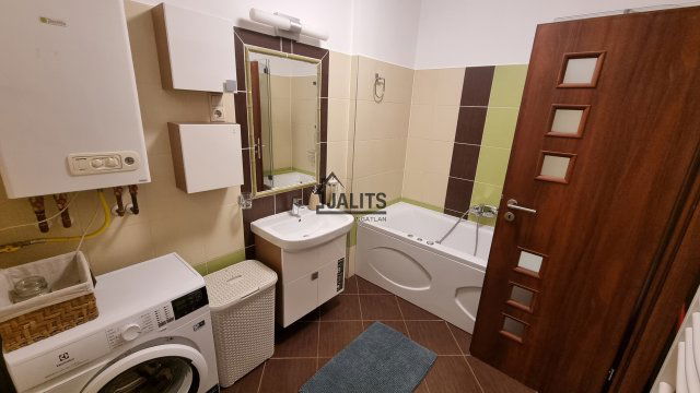 Kiadó téglalakás, albérlet, VIII. kerületben, Szentkirályi utcában