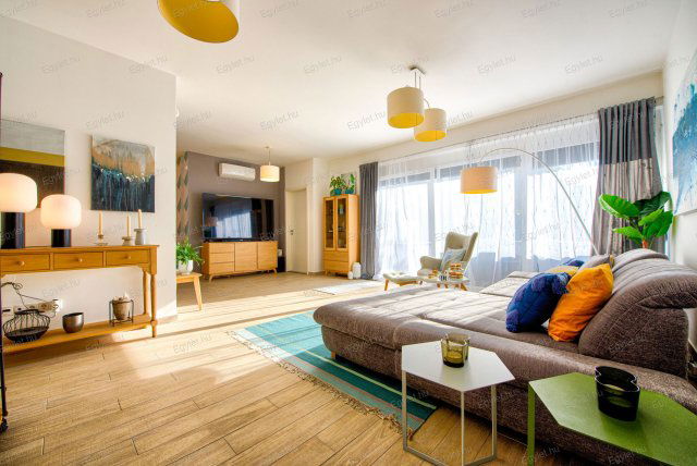 Eladó téglalakás, Budaörsön 189 M Ft, 4 szobás