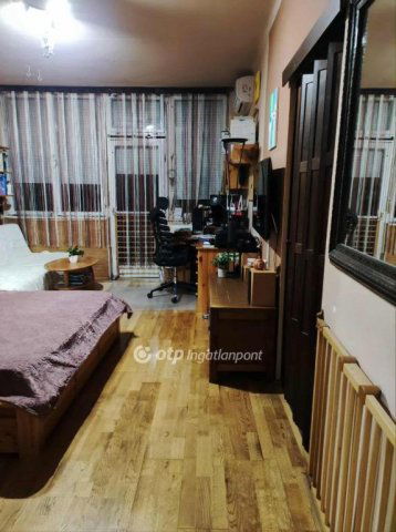 Eladó téglalakás, Mohácson 31 M Ft, 2 szobás