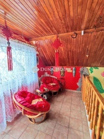 Eladó családi ház, Budapesten, XVIII. kerületben 140 M Ft