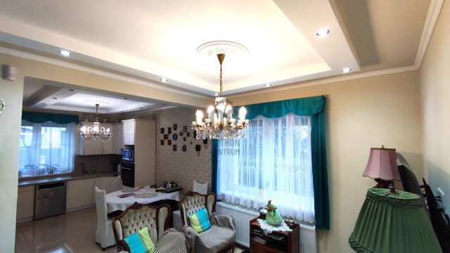 Eladó családi ház, Budapesten, XV. kerületben 198.9 M Ft