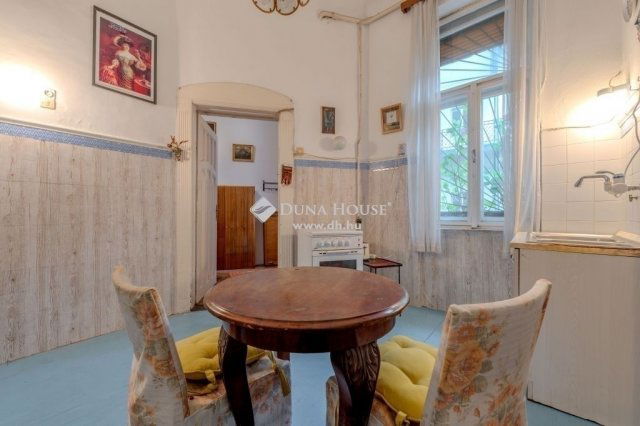 Eladó téglalakás, Budapesten, II. kerületben 182.9 M Ft