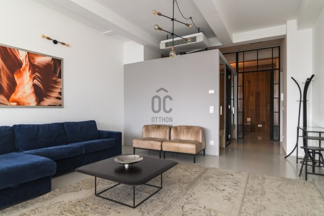 Eladó téglalakás, Budapesten, V. kerületben, Múzeum körúton