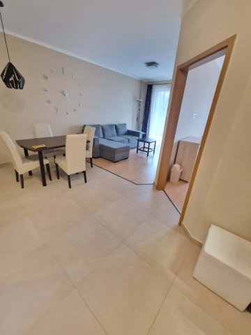 Kiadó téglalakás, albérlet, Pécsett 229 E Ft / hó, 3 szobás