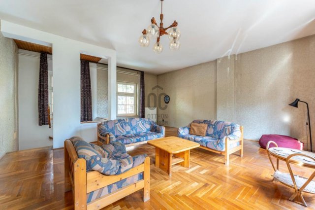Eladó családi ház, Székesfehérvárott 159 M Ft, 5 szobás