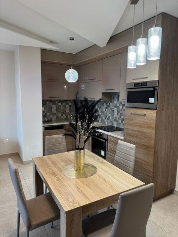 Kiadó téglalakás, albérlet, Debrecenben 320000 E Ft / hó