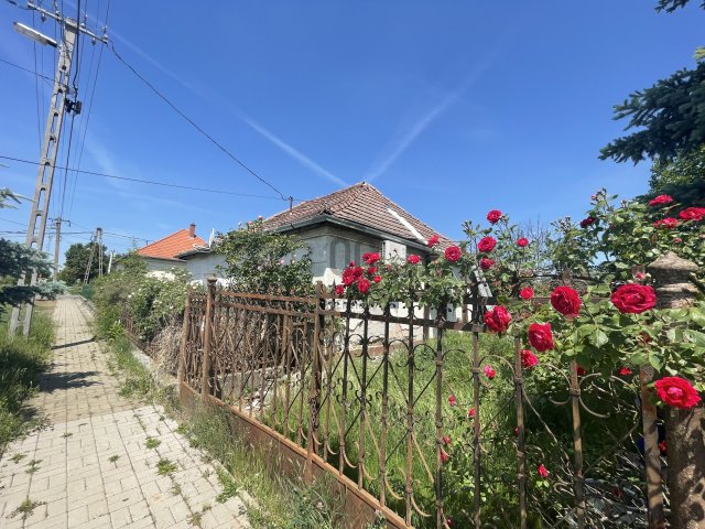 Eladó családi ház, Palotáson 17.5 M Ft, 2 szobás