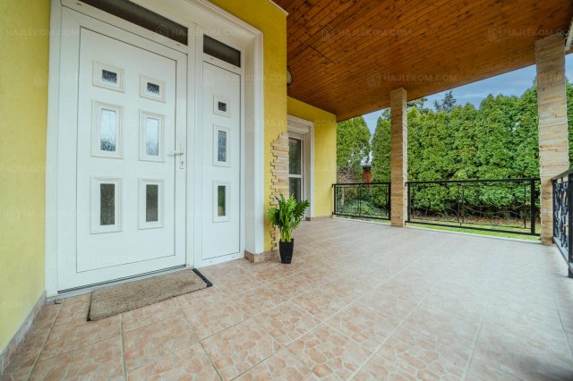 Eladó családi ház, Budapesten, XVII. kerületben 149.9 M Ft