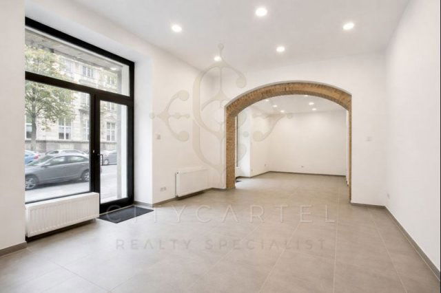 Eladó üzlethelyiség, Budapesten, XII. kerületben 34 M Ft