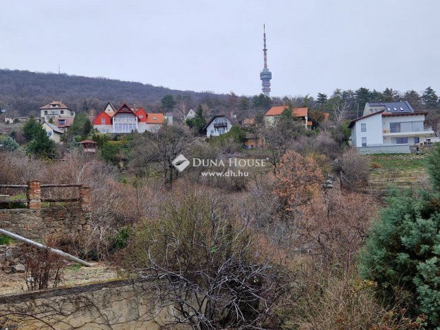 Eladó telek, Pécsett 39.5 M Ft / költözzbe.hu