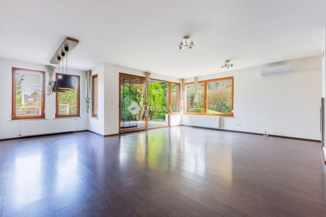 Kiadó ikerház, albérlet, Budapesten, II. kerületben, 6 szobás