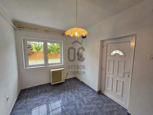 Eladó családi ház, Hajdúszoboszlón 33.5 M Ft, 1 szobás