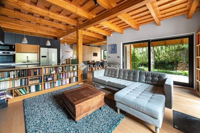 Eladó családi ház, Nagykovácsiban 185 M Ft, 3 szobás