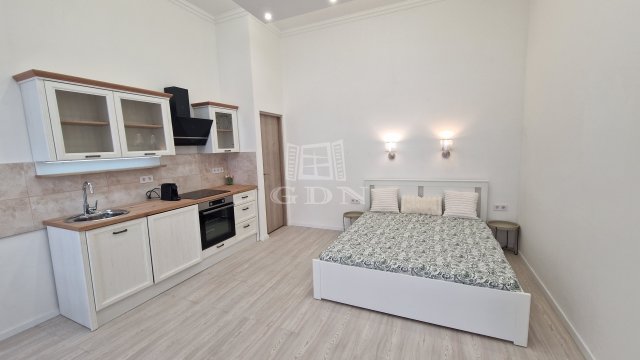 Eladó téglalakás, Budapesten, IX. kerületben, Ernő utcában