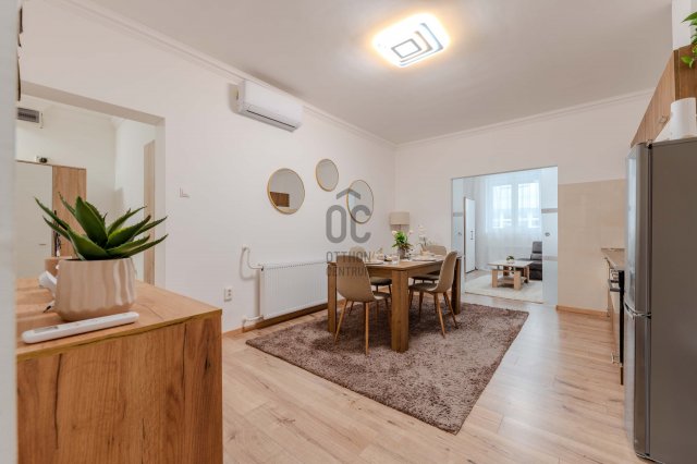 Eladó téglalakás, XIII. kerületben, Hollán Ernő utcában