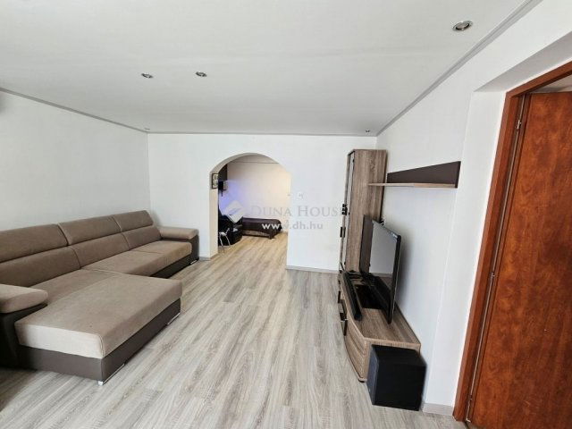 Eladó családi ház, Sülysápon 64.9 M Ft, 4 szobás