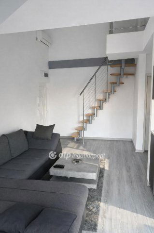 Eladó téglalakás, Egerben 54.9 M Ft, 1+1 szobás