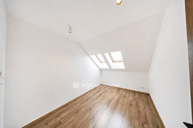 Eladó téglalakás, Dörgicsén 95 M Ft, 4 szobás