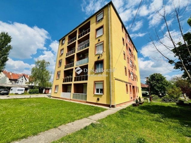 Eladó téglalakás, Monoron 39.9 M Ft, 2 szobás