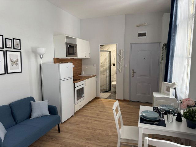 Kiadó téglalakás, albérlet, Debrecenben 195 E Ft / hó