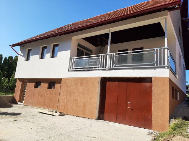 Eladó családi ház, Biatorbágyon 249.9 M Ft, 3 szobás