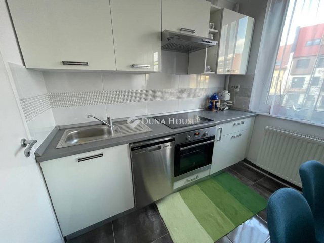 Kiadó téglalakás, albérlet, Kecskeméten 220 E Ft / hó
